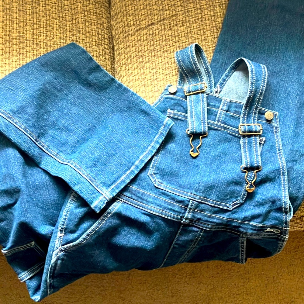 Like new - kids overalls (denim)